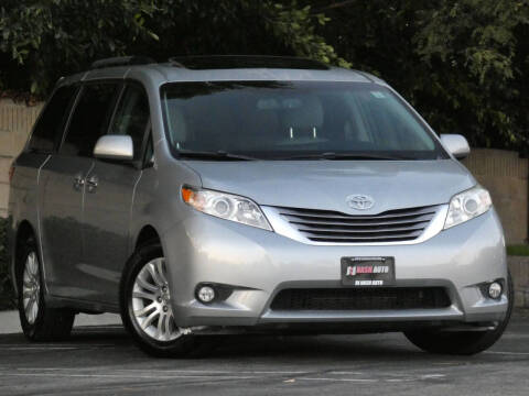 2015 Toyota Sienna
