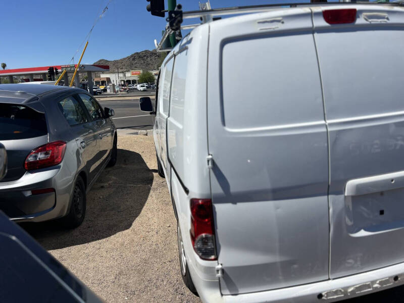 2021 Nissan NV200 SV