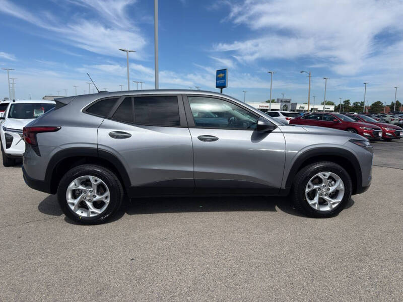 2024 Chevrolet Trax LS