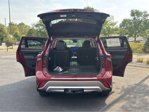 2025 Toyota Highlander Platinum