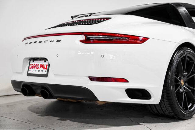 2017 Porsche 911 Targa 4