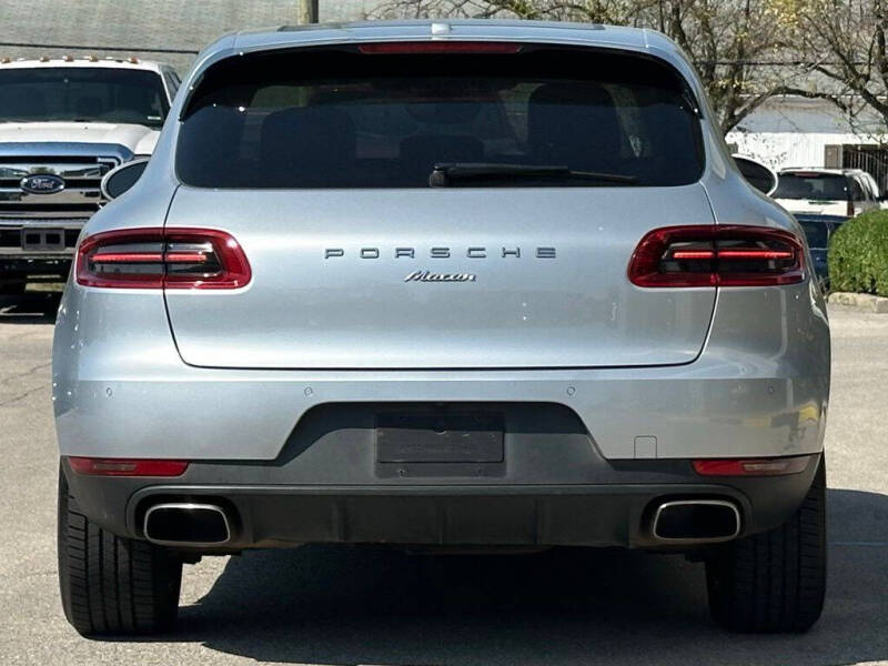 2017 Porsche Macan