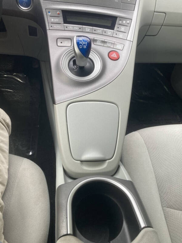 2015 Toyota Prius Two