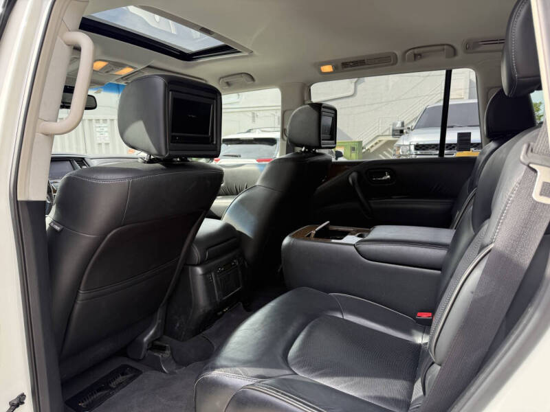 2017 Infiniti QX80 Signature Edition