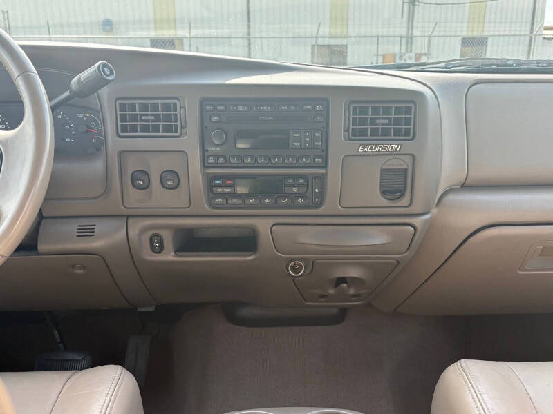 2003 Ford Excursion Limited
