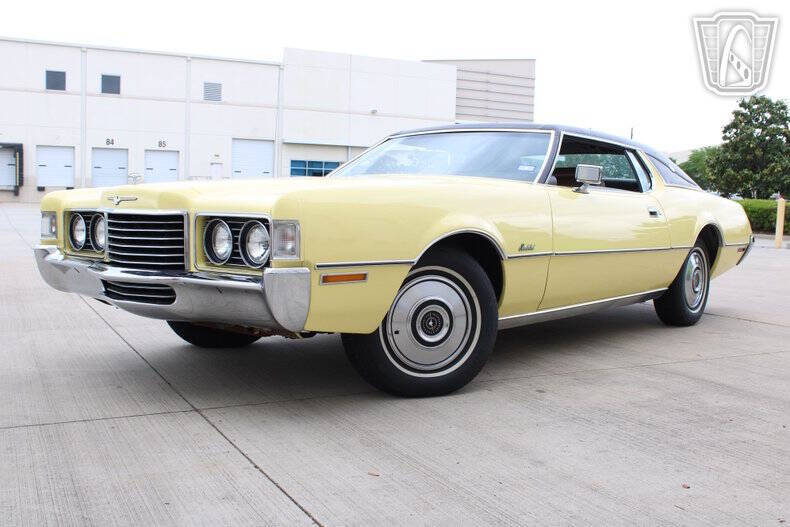 1972 Ford Thunderbird