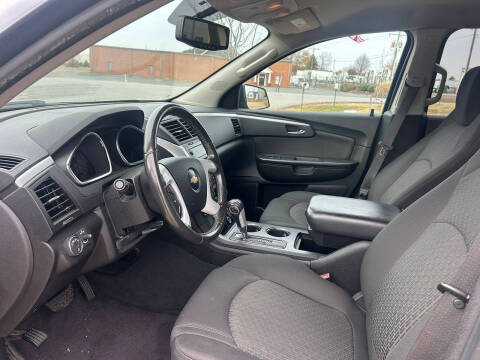 2010 Chevrolet Traverse LT