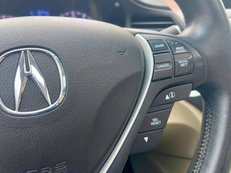 2014 Acura ILX 2.0L w/Tech