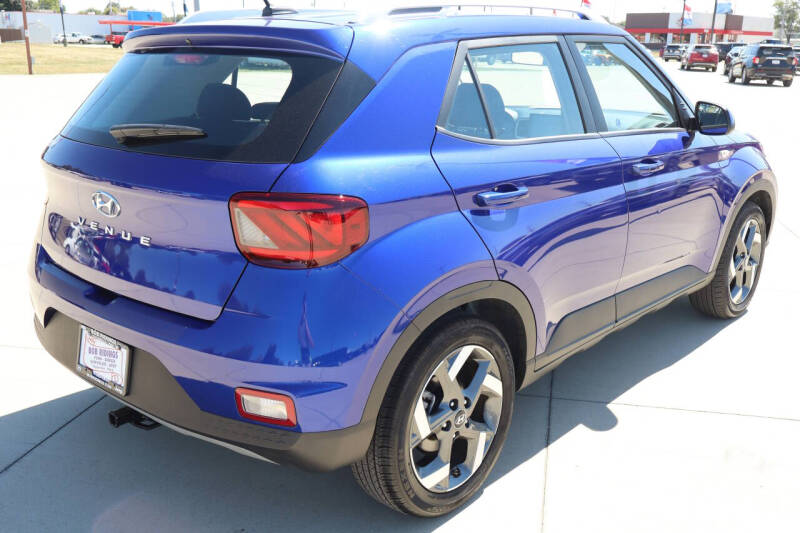 2024 Hyundai Venue SEL