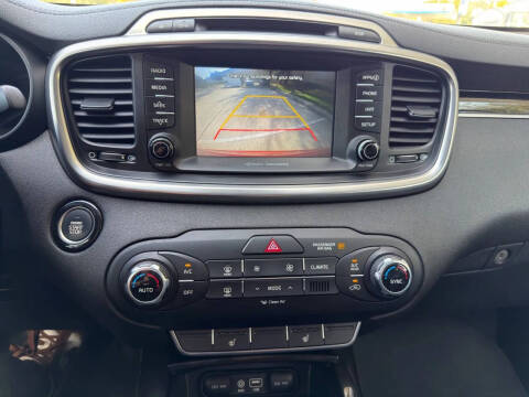 2018 Kia Sorento EX V6