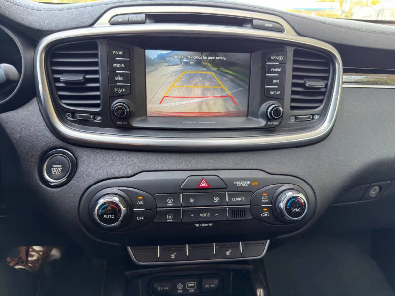 2018 Kia Sorento EX V6