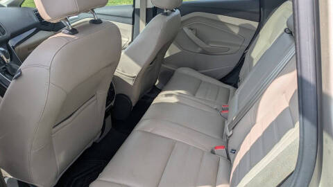 2017 Ford C-MAX Energi Titanium