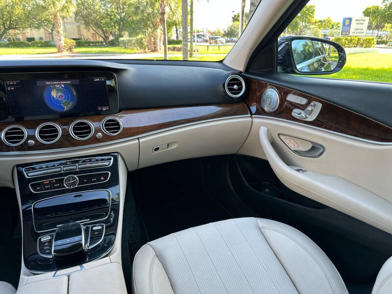 2018 Mercedes-Benz E-Class E 300