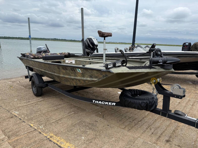 2017 Tracker Grizzly 1654 T Sportsman