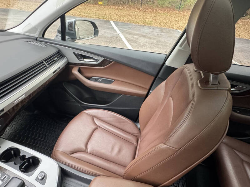 2018 Audi Q7 2.0T quattro Premium Plus