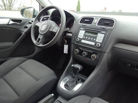 2010 Volkswagen Golf 2.5L PZEV
