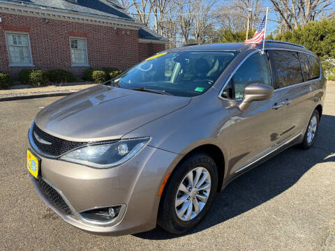 2018 Chrysler Pacifica for sale at Hilton Motors Inc. in Newport News VA
