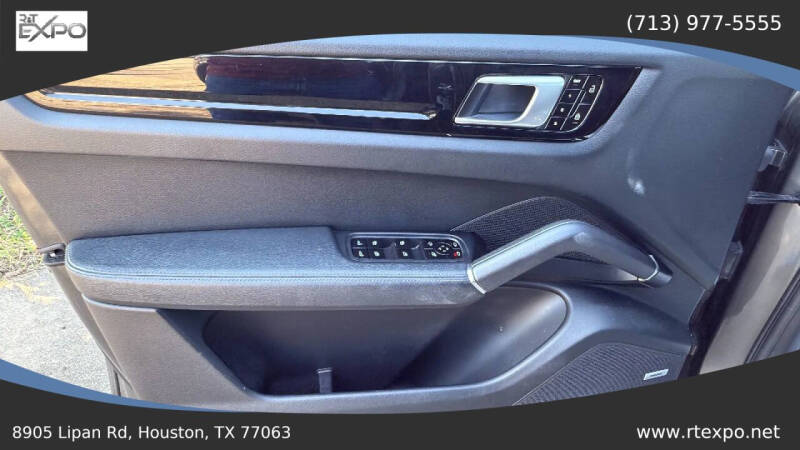 2019 Porsche Cayenne S