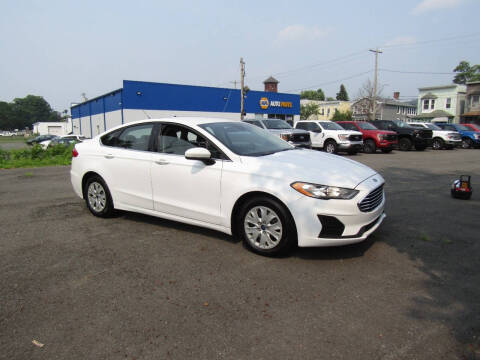 2019 Ford Fusion S