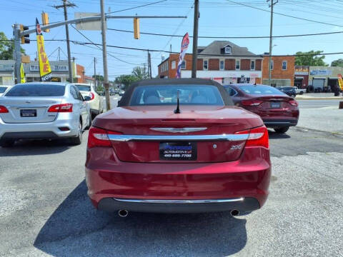 2012 Chrysler 200 Touring