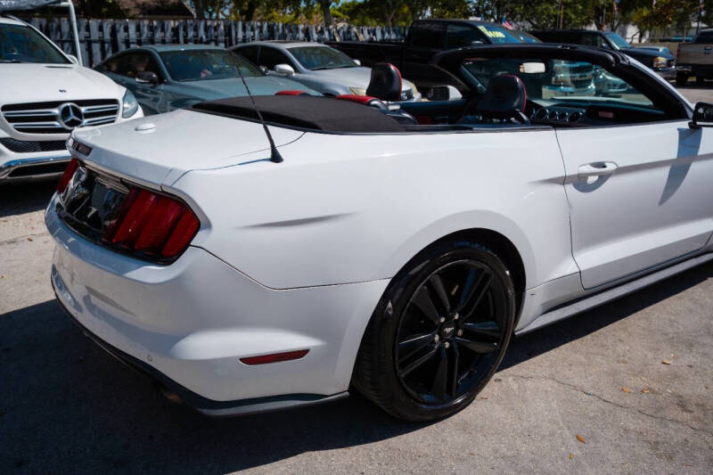 2016 Ford Mustang EcoBoost Premium