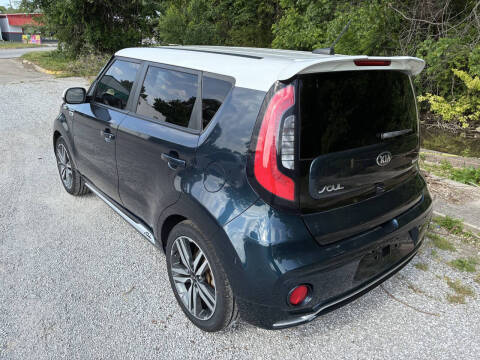 2018 Kia Soul +