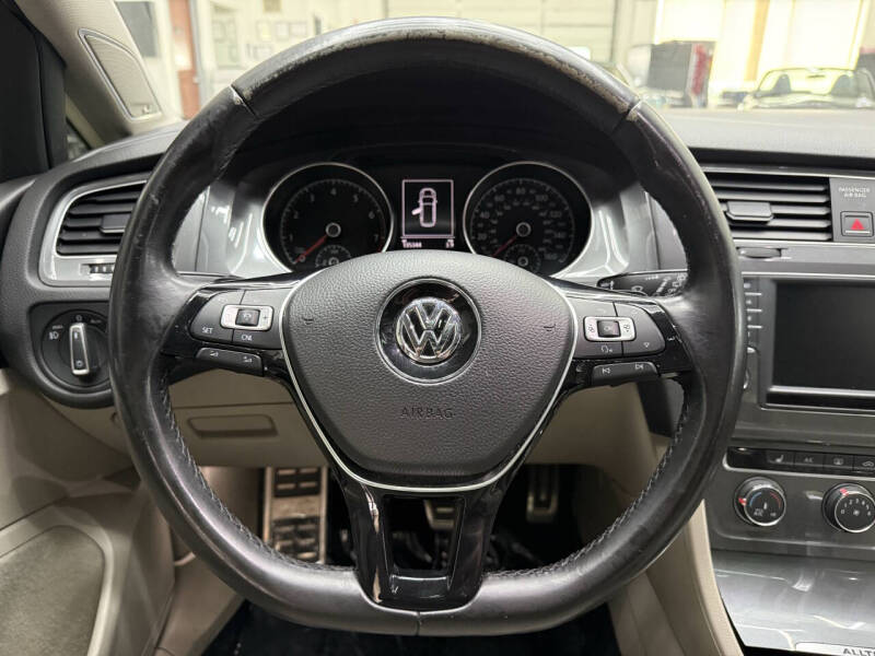 2017 Volkswagen Golf Alltrack