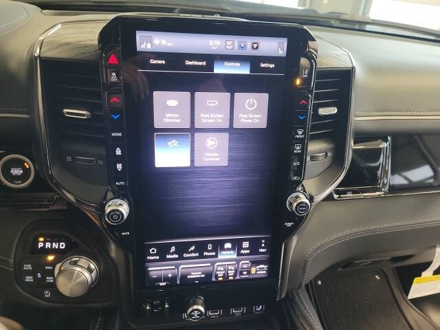 2025 RAM 1500 Limited