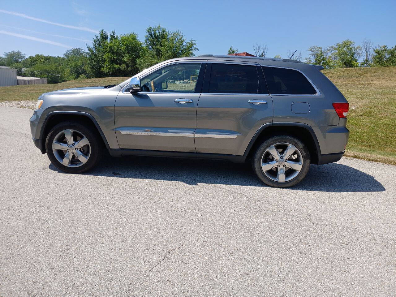 2012 Jeep Grand Cherokee for sale at Fast Track Auto Mart in Kansas City, MO