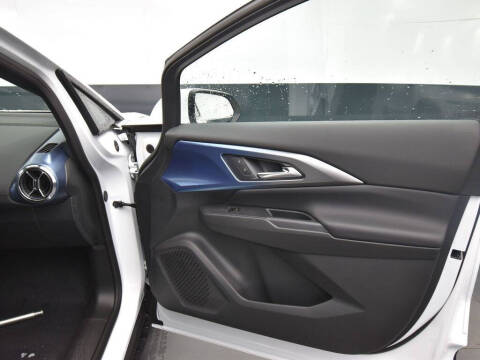 2026 Chevrolet Equinox EV LT 2