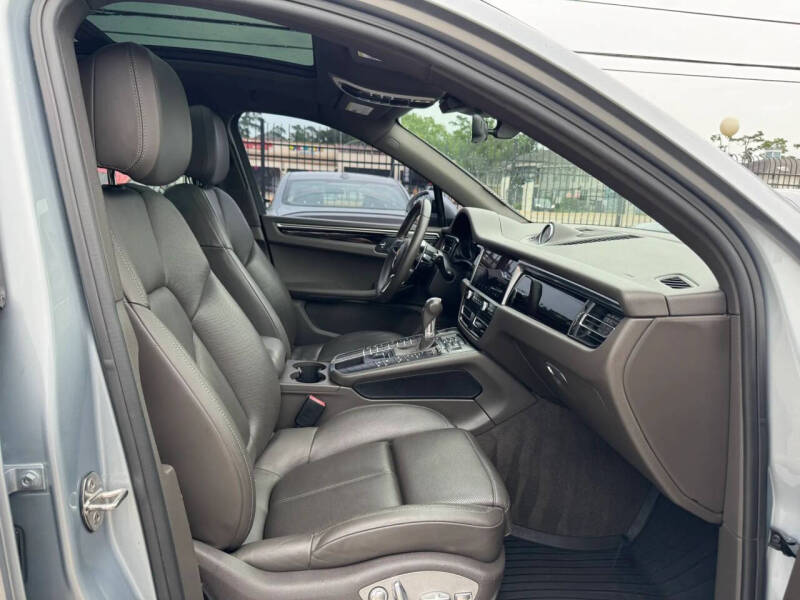 2019 Porsche Macan