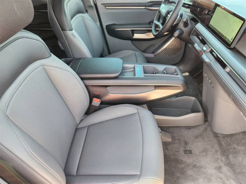 2026 Kia EV9 Light Long Range