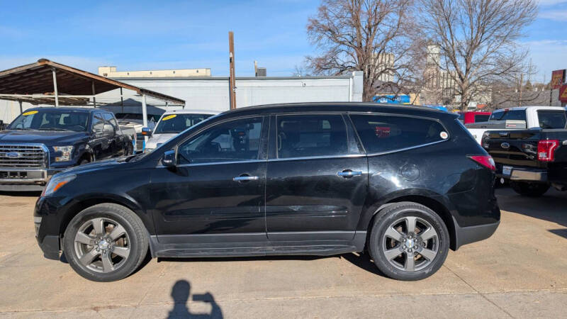2017 Chevrolet Traverse LT