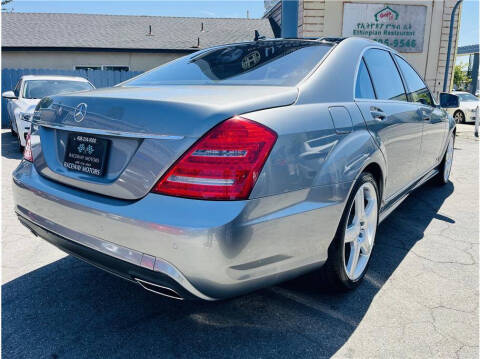 2013 Mercedes-Benz S-Class S 550