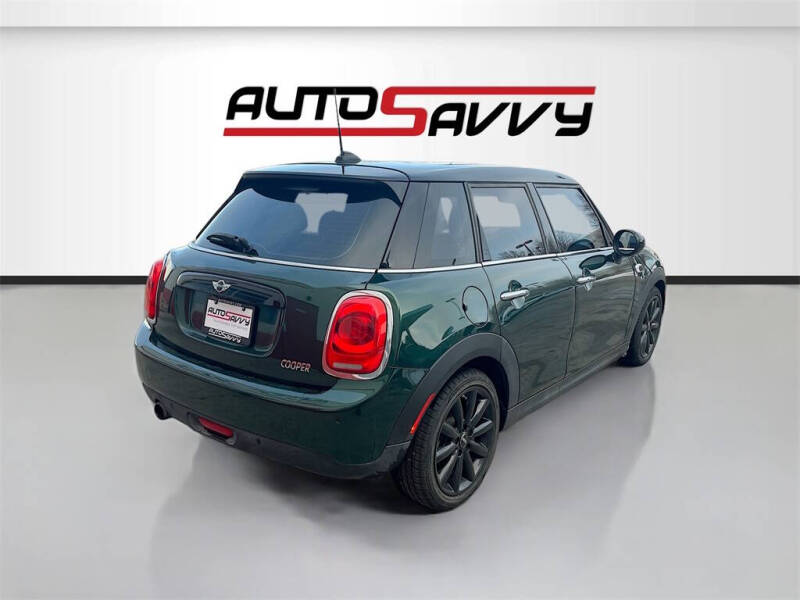 2017 MINI Hardtop 4 Door Cooper