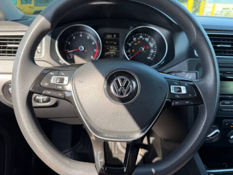 2015 Volkswagen Jetta