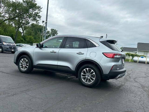 2022 Ford Escape SE