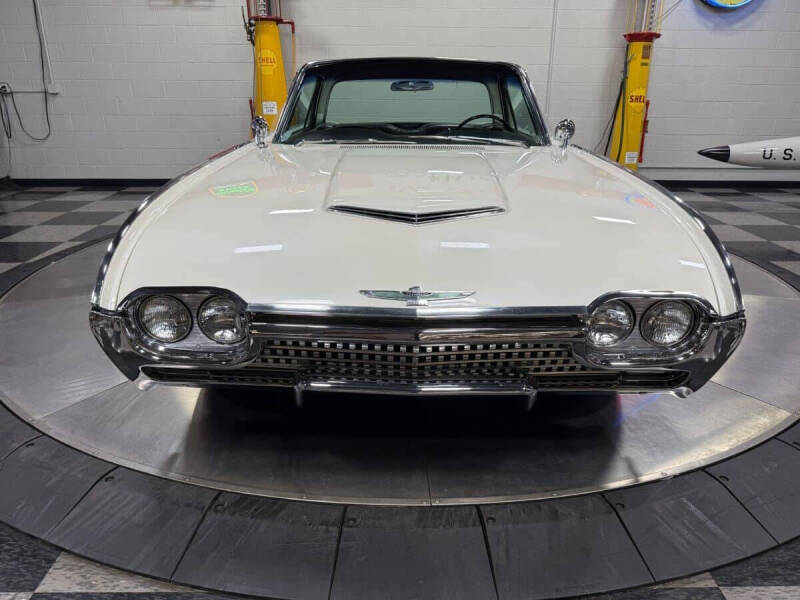 1962 Ford Thunderbird
