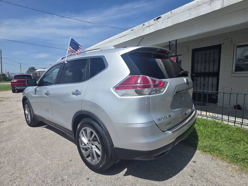 2015 Nissan Rogue SL
