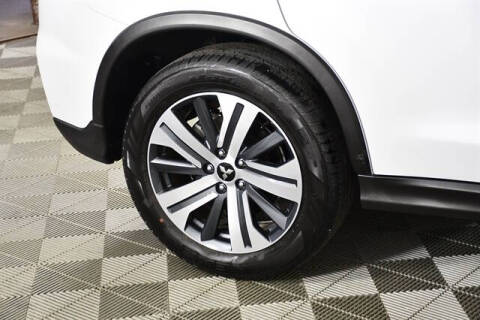 2025 Mitsubishi Outlander Sport ES