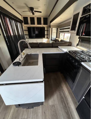 2025 Forest River Sabre 33RLP