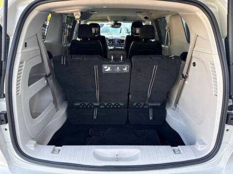 2019 Chrysler Pacifica Touring L Plus