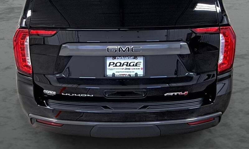 2023 GMC Yukon AT4
