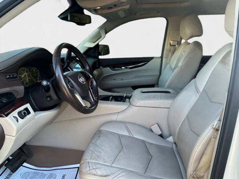 2015 Cadillac Escalade Luxury