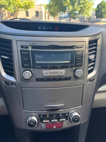 2013 Subaru Legacy 2.5i Premium