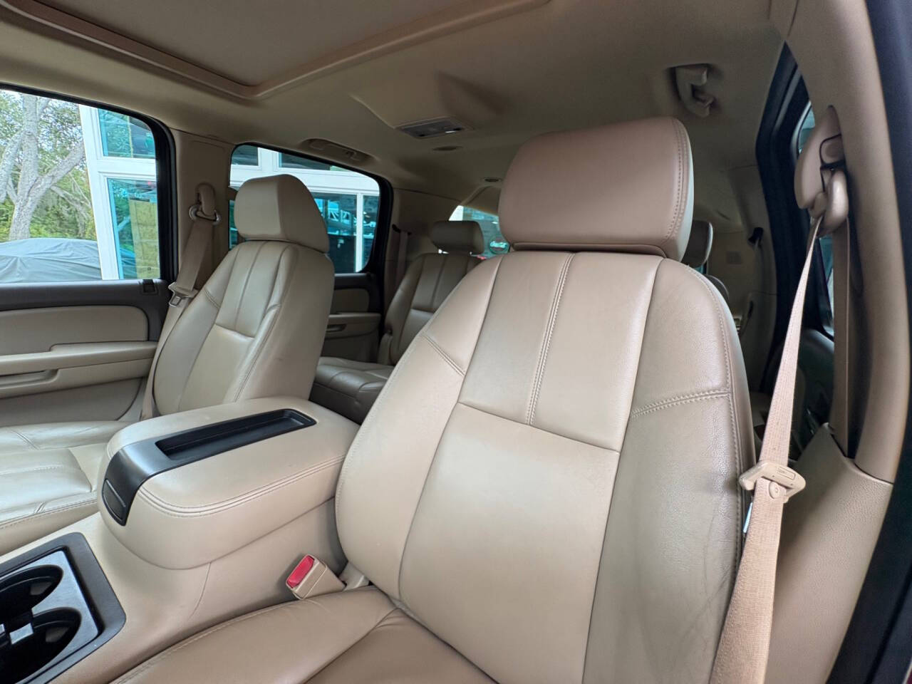 2008 GMC Yukon XL 24