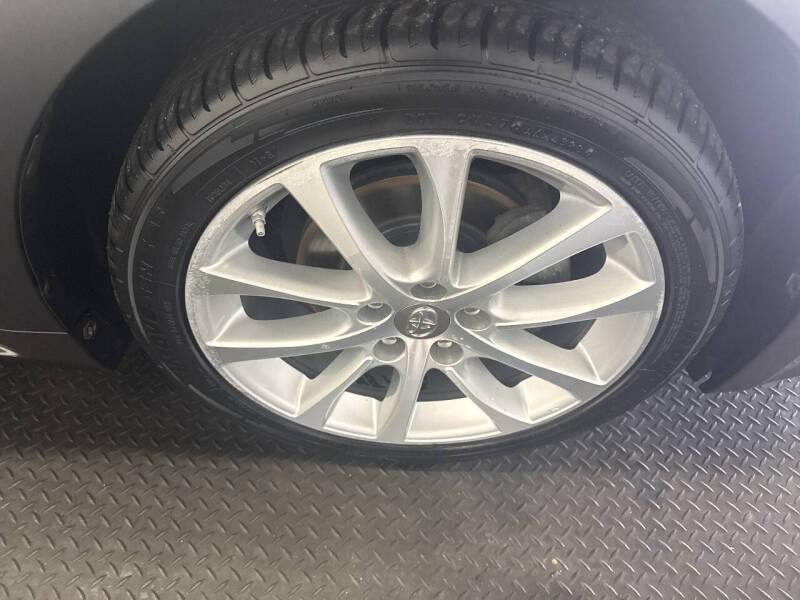 2013 Toyota Avalon Limited