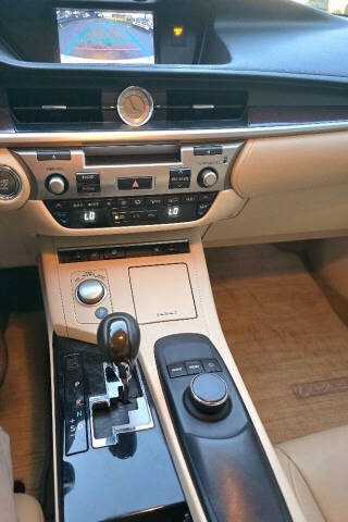 2013 Lexus ES 350