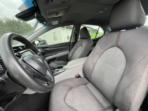 2018 Toyota Camry LE