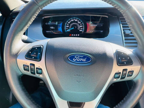 2016 Ford Taurus SEL